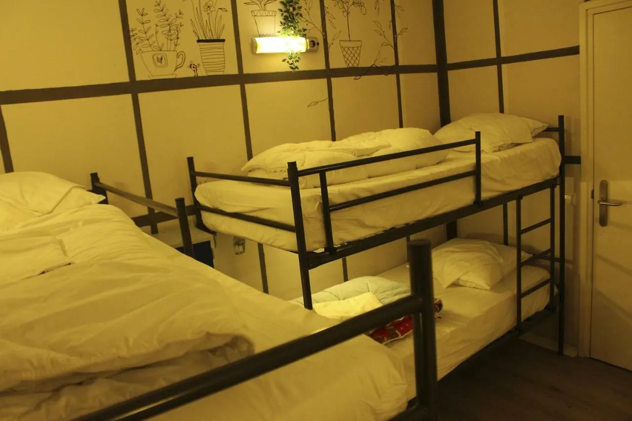 Hostel The Golden Stork Den Haag Nederland
